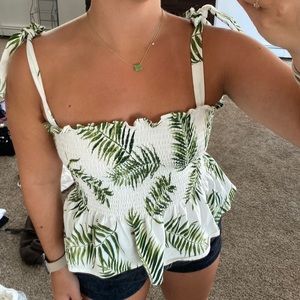 Palm tree waffle top with bow ties